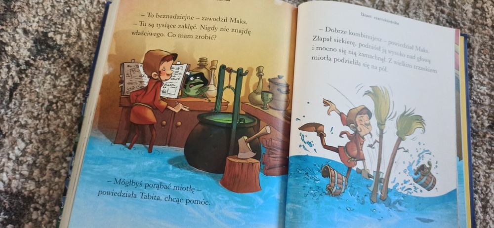 Ilustrowane historie na dobranoc 351 stron