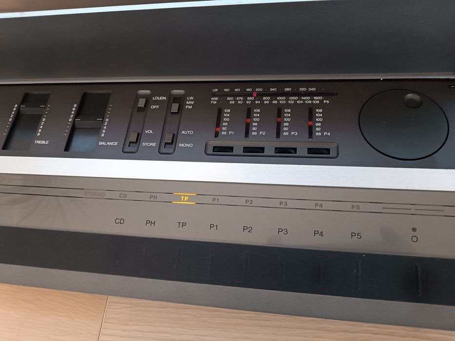 Amplituner Bang Olufsen BEOMASTER 3300