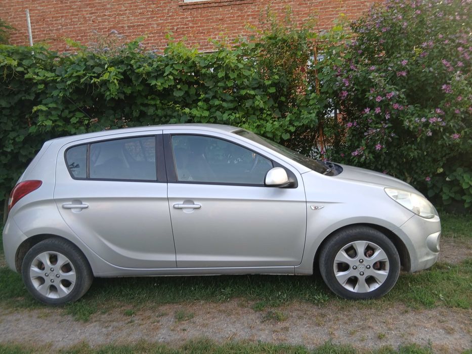 Автомобіль Hyundai i20