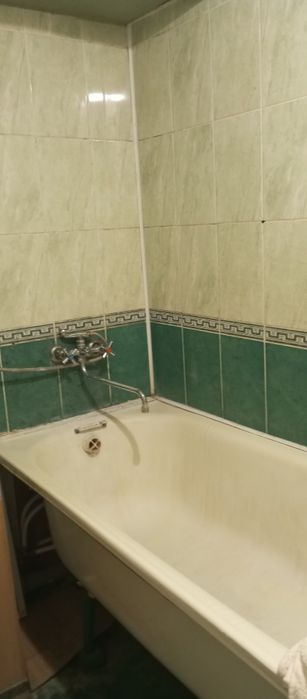 Продаж 2 кімнатної квартири 3 поверх 5 поверхівки  м-н Даманський