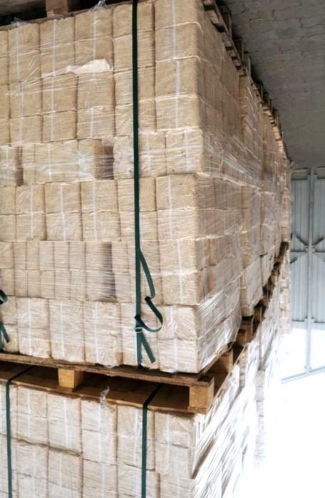 Вугілля, брикети, пелети – доставка без затримок