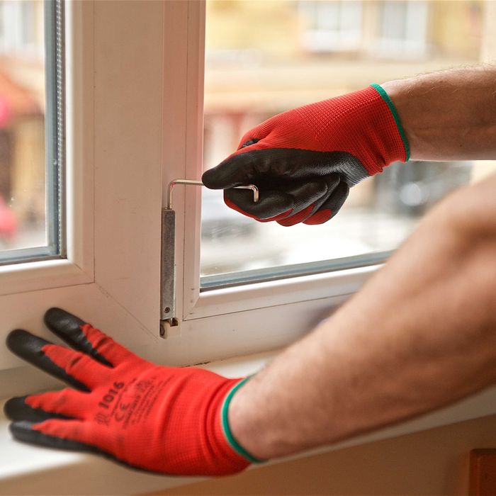 Ремонт вікон. Регулювання (Регулировка окон). Ремонт окна и дверей.