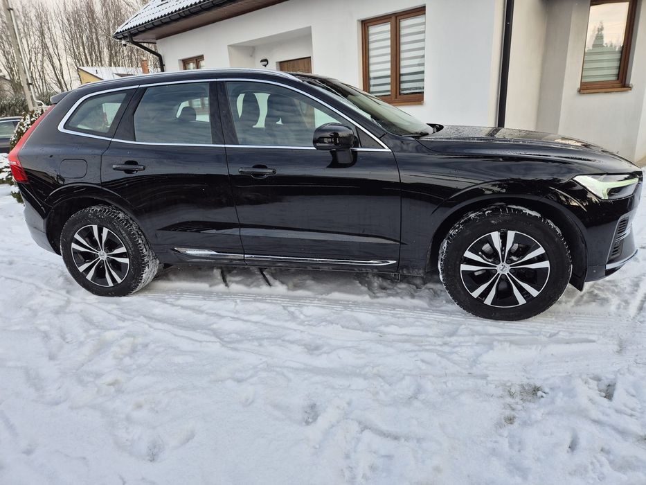 Volvo XC 60 2.0 benzyna AWD  RECHARGE hybryda  plug-in