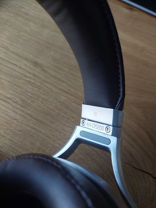 ### Słuchawki Denon AH-D5200 stan idealny na GW ###
