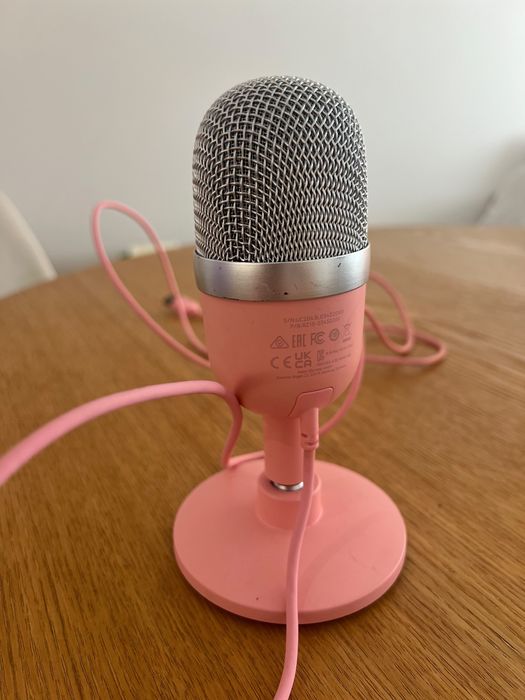 Microfone Razer mini Rosa