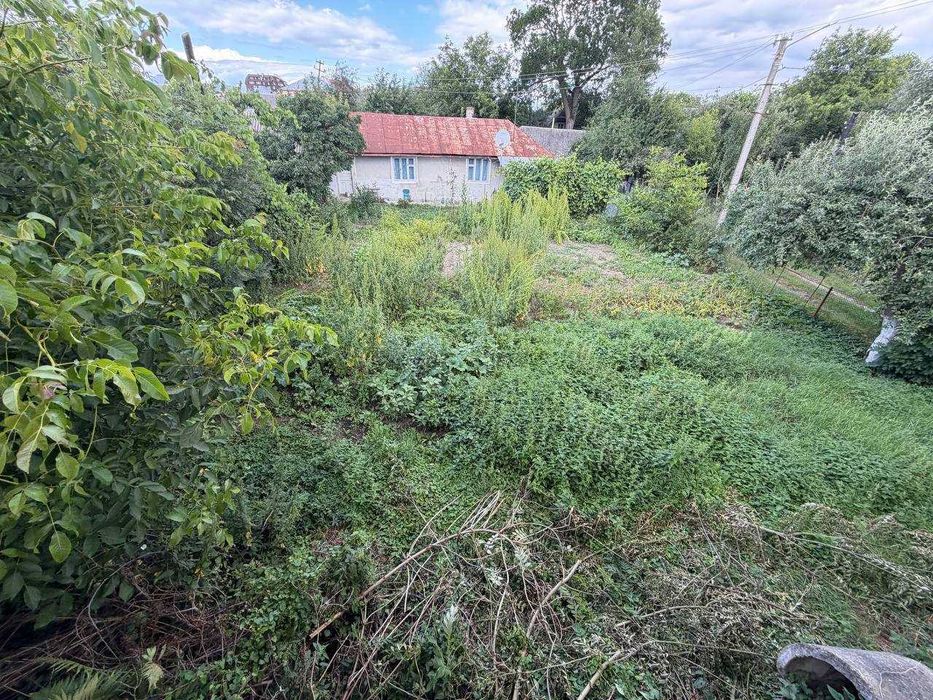 Земельна ділянка с. Микитинці із незавершеним будівництвом