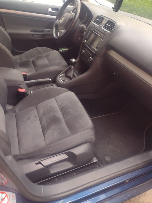 Volkswagen Golf VI