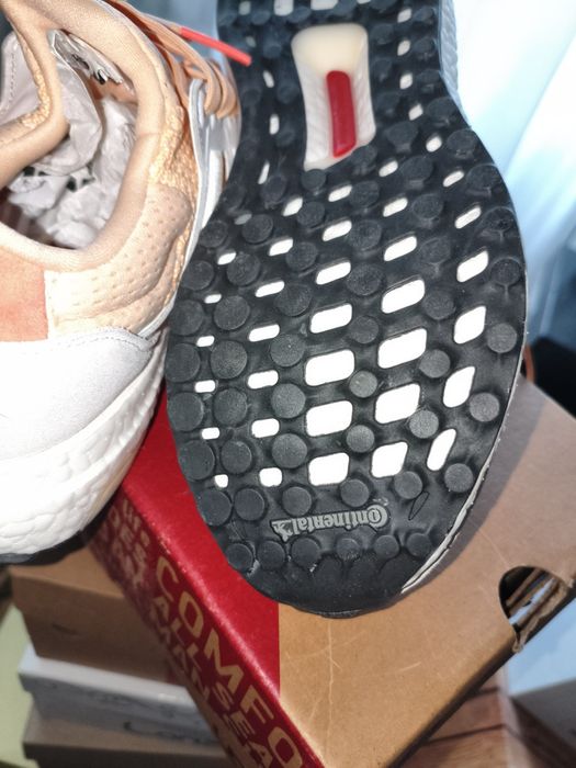 Кроссовки Адидас