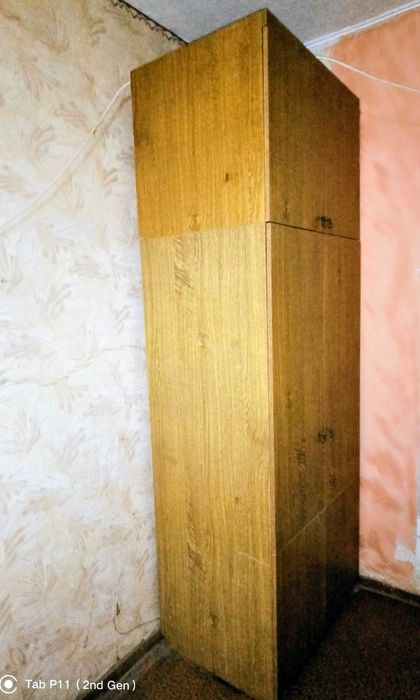 Шкаф у гарному стані