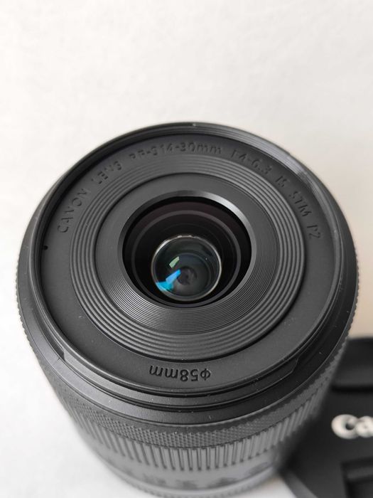 Canon RF-S 14-30mm f/4-6.3 IS STM PZ – Професійний PZ для  блогерів!