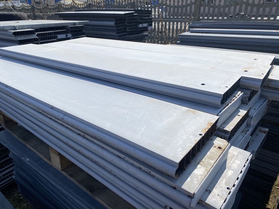 Deska plastikowa - panel wygrodzeniowy - krótkie furtki