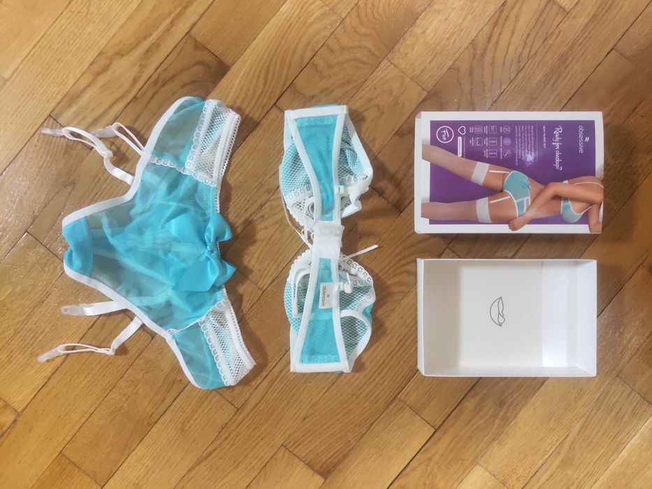 Костюм медсестры S/M Obsessive 834-CST-6 голубой бюстгальтер + трусики