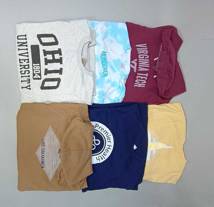 Світшоти, худі, кофти з капішоном сток