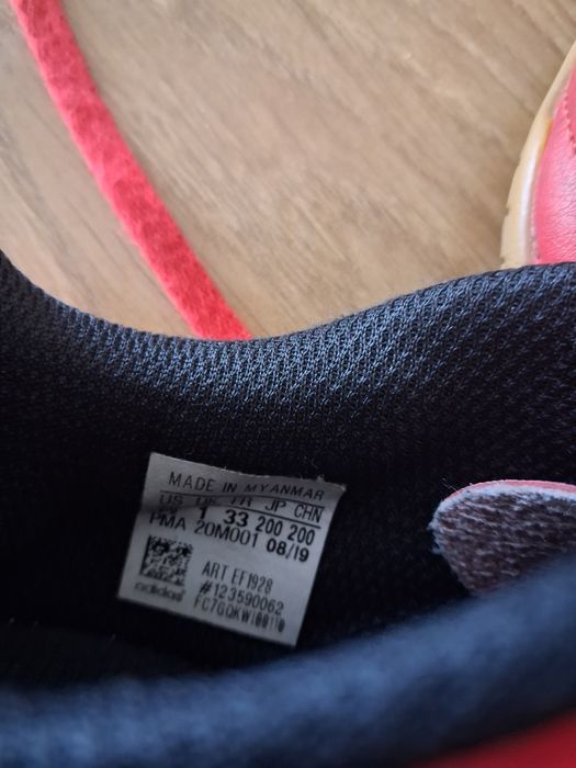 Buty piłkarskie  Adidas Copa halówki rozmiar 33