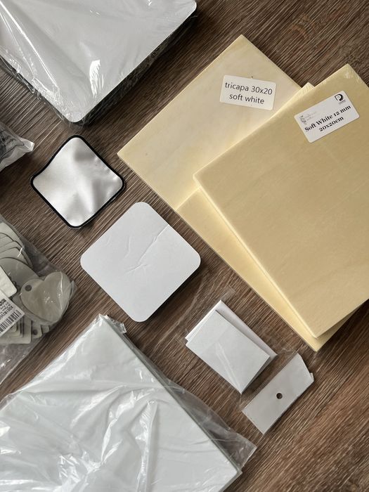 Lote de Artigos de Sublimação (Chaveiros, Azulejos, Canecas, Madeira MDF, Nécessaires…)
