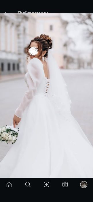 Продам красиву весільну сукню