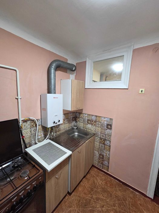 Продам 2х комнатная с ремонтом ул. Криворожская