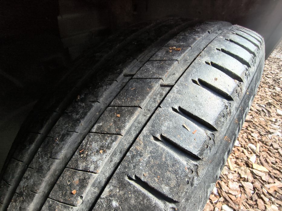 Oryginalne felgi 17 cali 5x108 Landrover Freelander 2  z oponami