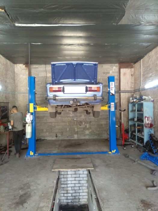 Підйомник для СТО