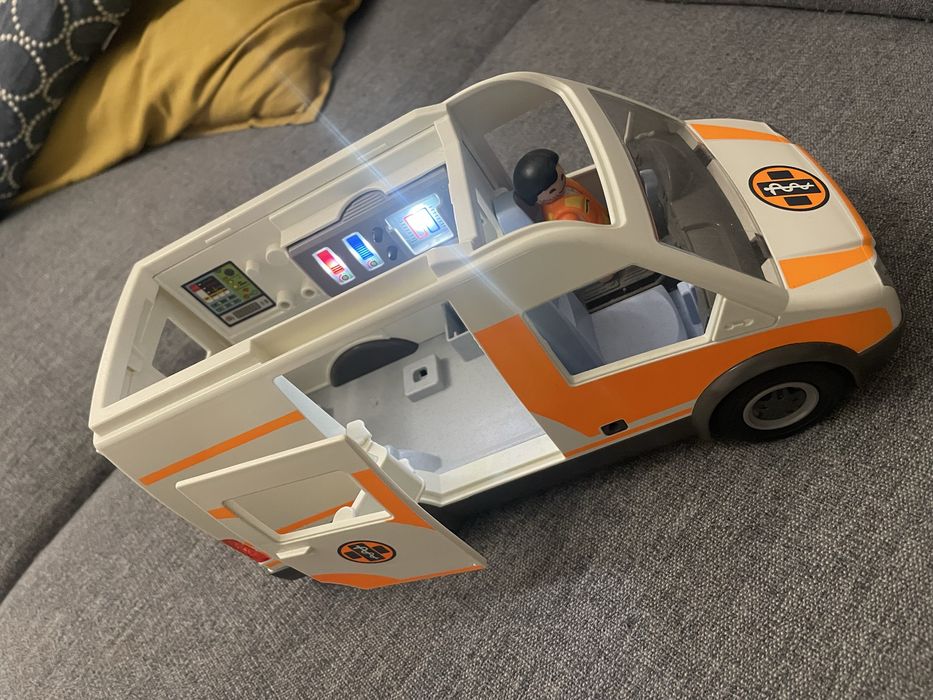 Karetka Playmobil
