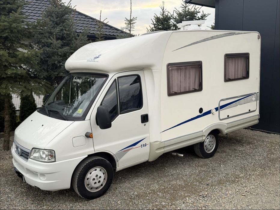 Fiat Ducato Ahorn Camp Półintegra
