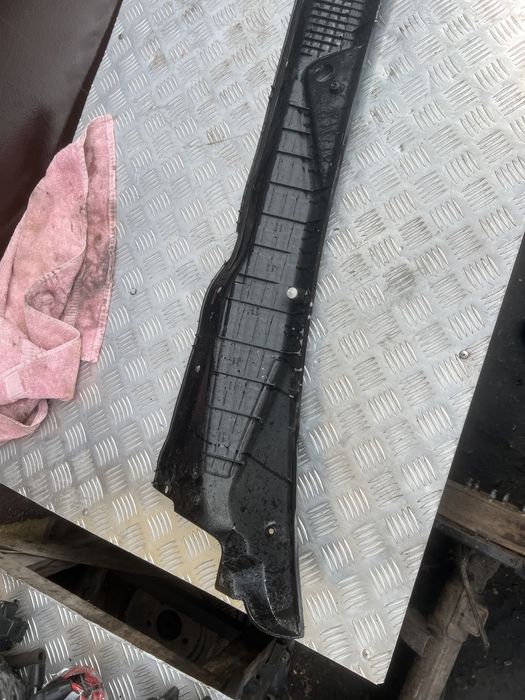 Жабо пластик под лобовое ниссан террано nissan terrano 2