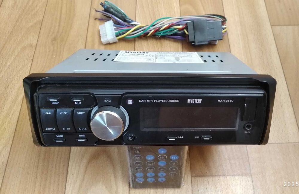 Автомагнітола Mystery MAR-363U. З пультом. В робочому стані.