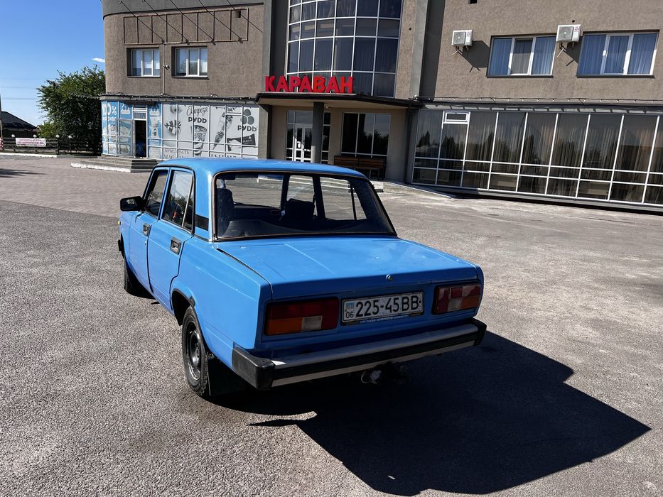 Продам ваз 2105 в робочом стані  пригнана з англії