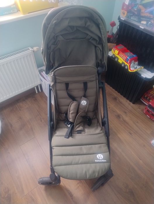 Wózek Petite&Mars spacerówka