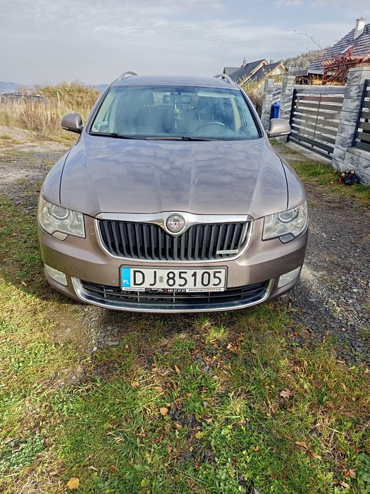Skoda SuperB ll 2012 1.6 TDI Kombii
