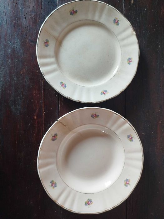 Pratos Antigos Sacavém