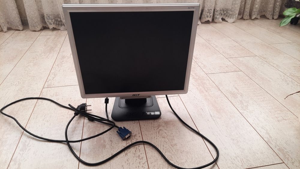 Монітор Acer AL1716