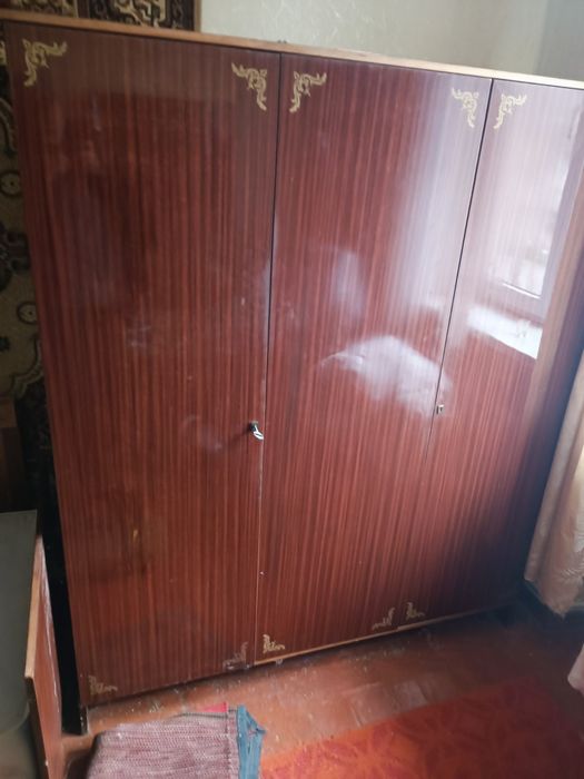 Продам мебель, стенка в гостиную 5000грн.