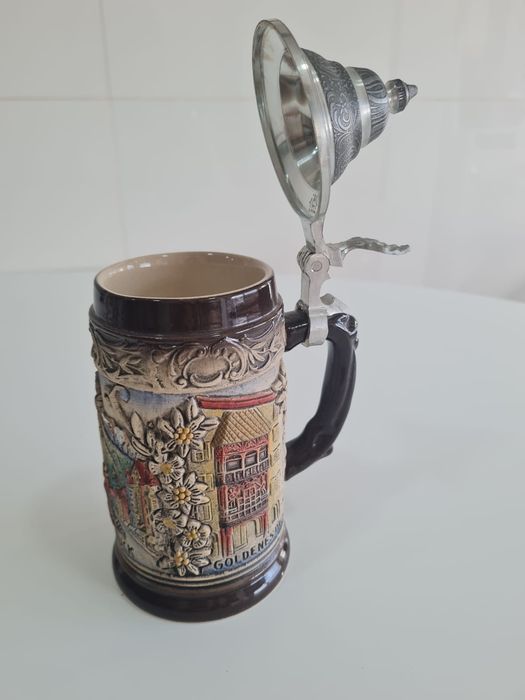 Caneca cerâmica Austríaca - Armin Bay