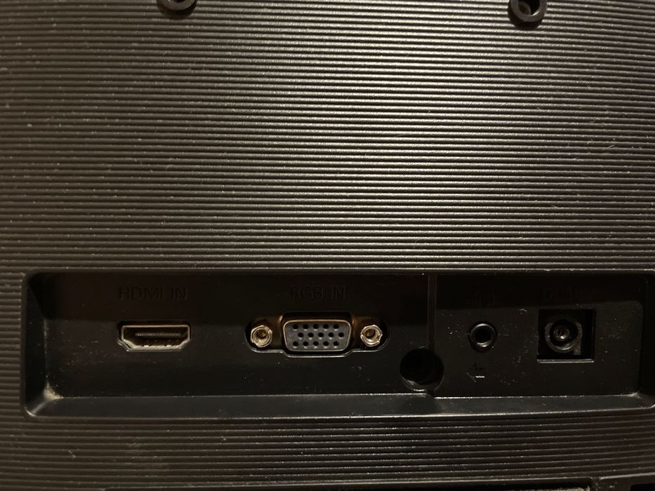 Монітор Samsung C24F390FH