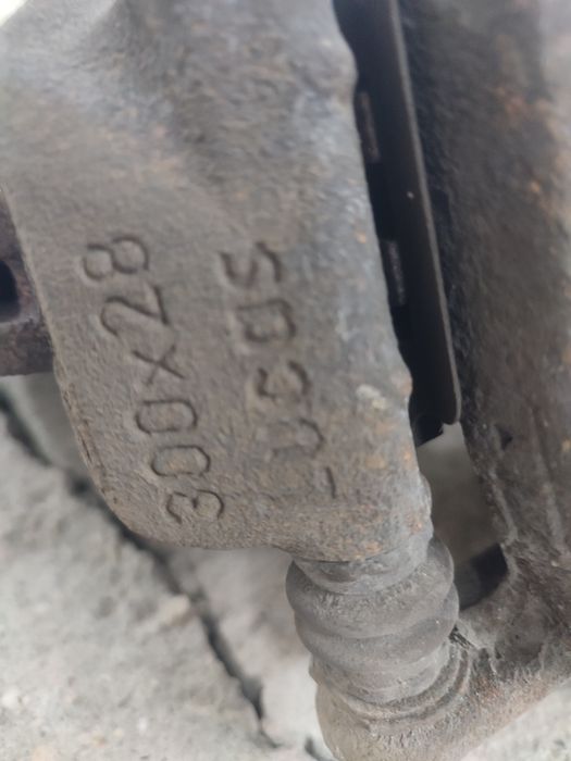 zaciski hamulcowe przód Mercedes W209