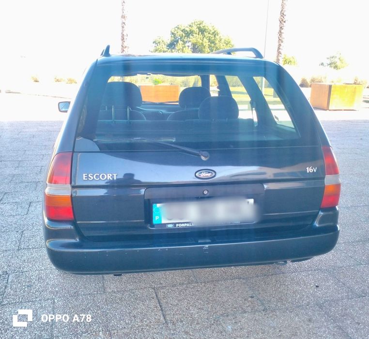 Ford Escort 1.4 Gasolina foto 4