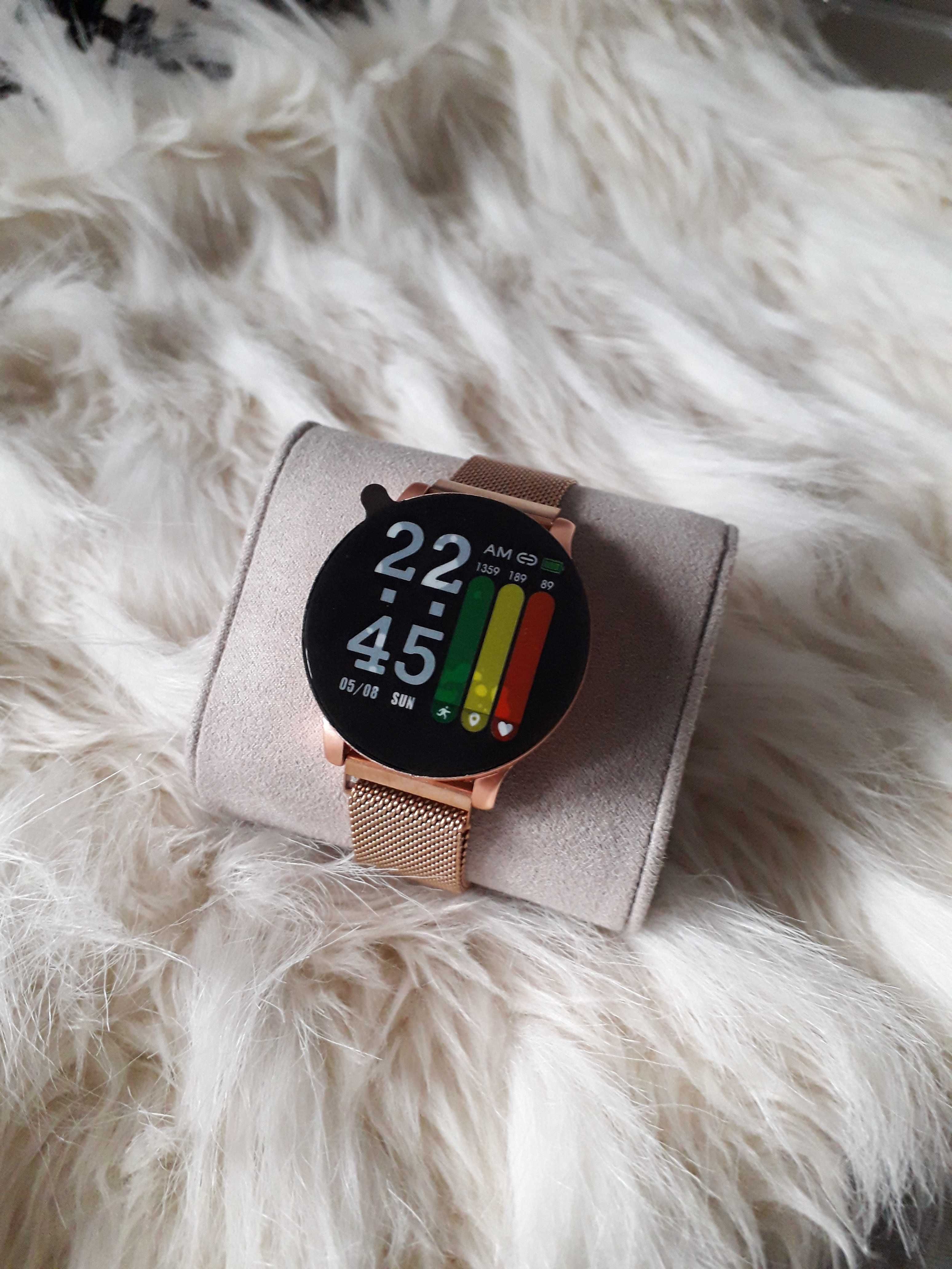 Smart Watch Rose Gold Elegant NOVO Oriflame Carcavelos E Parede