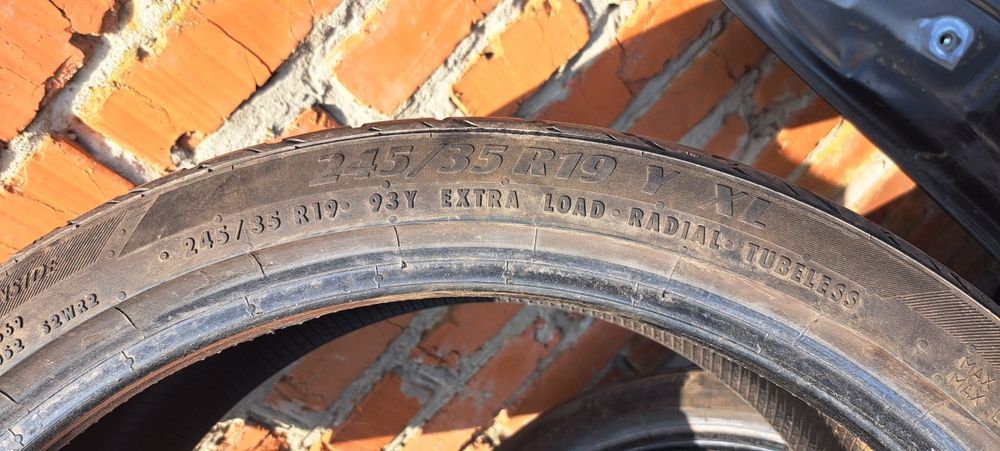 Шини 245/35 r19 Matador