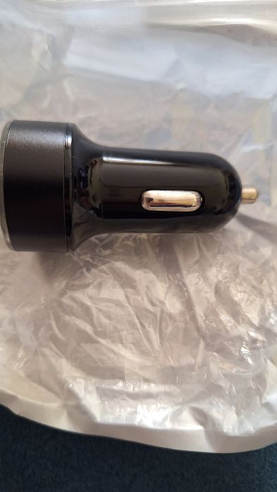 Carregador isqueiro 12 V USB duplo, com voltimetro64309784727299122