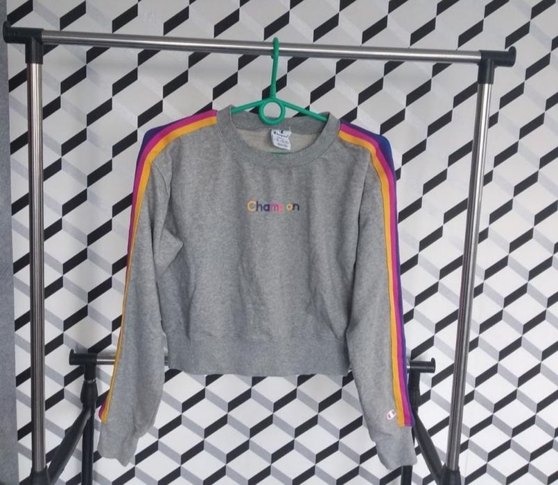 Кроп топ кропнутий світшот champion