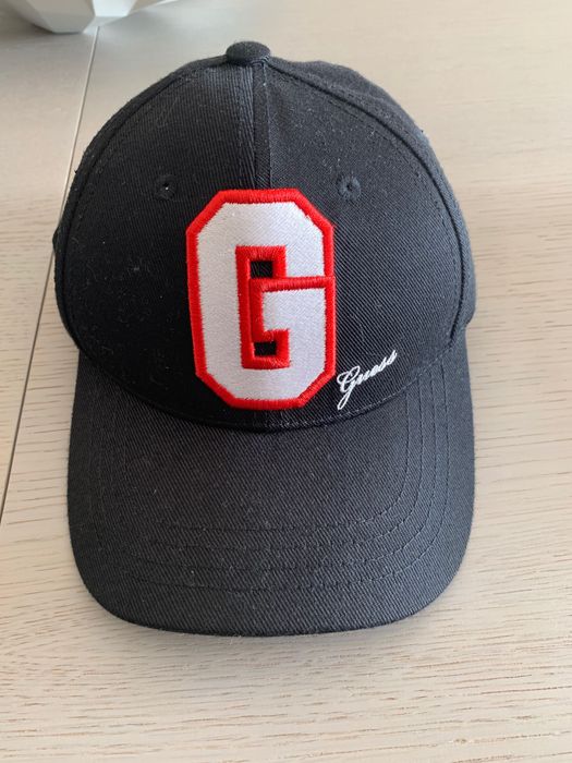 Boné Guess mulher novo