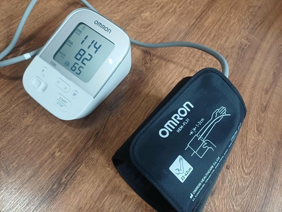 Ciśnieniomierz naramienny Omron X4  Smart Bluetooth