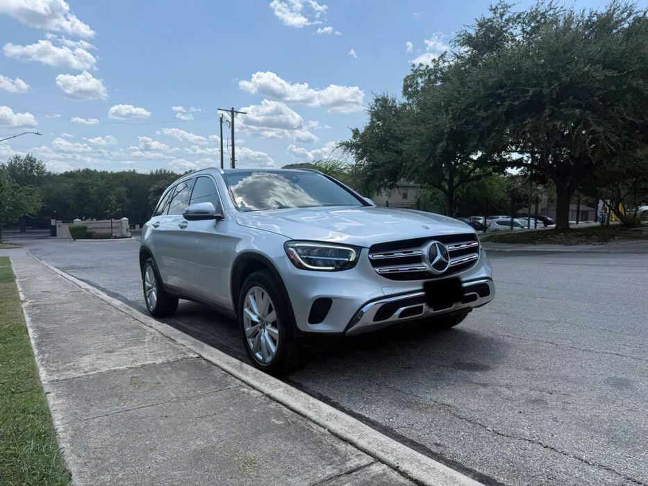 Mercedes-Benz GLC 300 4MATIC      2020