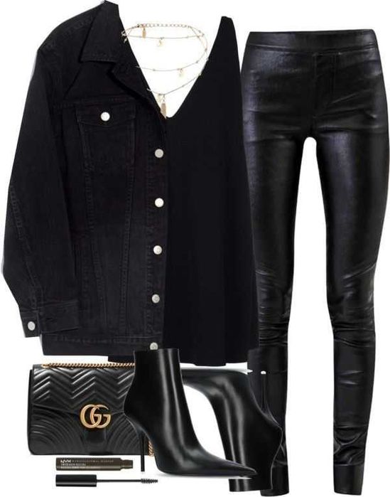 Botins pretos muito elegantes