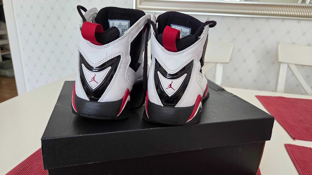 Buty Jordan True Flight rozm.41