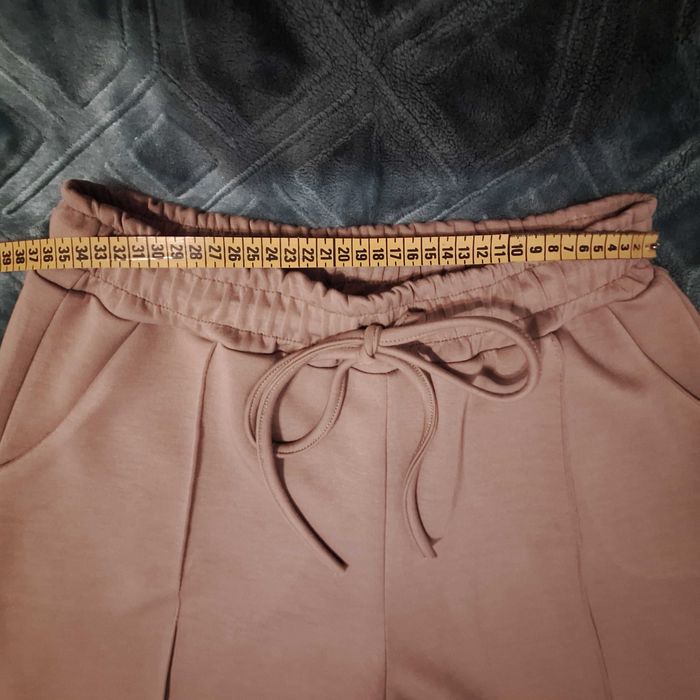 Spodnie kolor fango, proste roz. XL