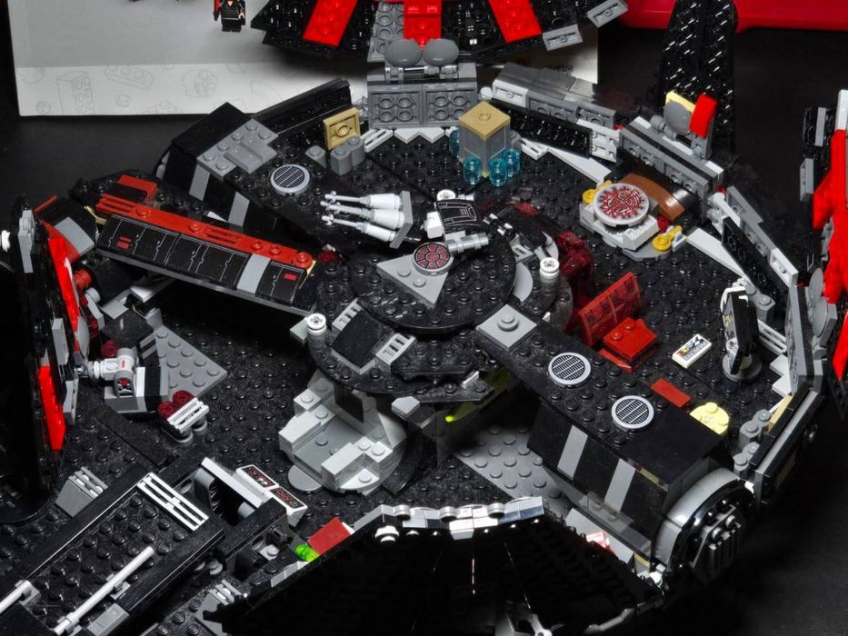 Lego star wars the dark falcon 75389