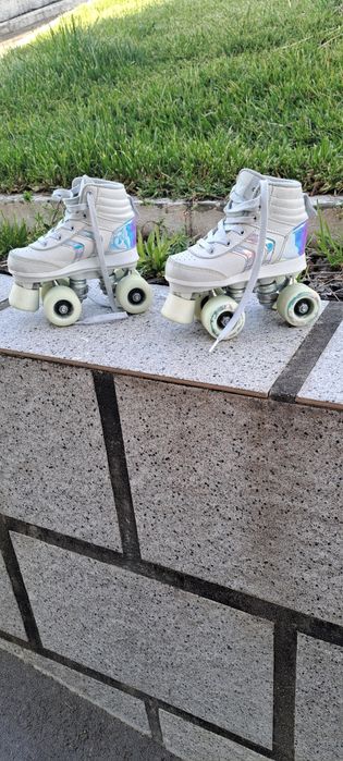 Patins em bom estado