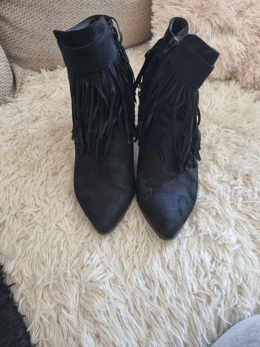 Czarne botki boho rozm. 41